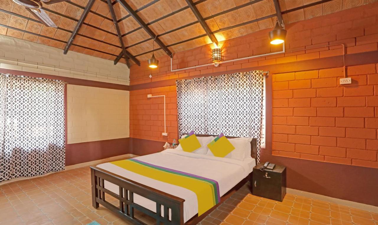 Hotel Allaranda Homestay Madikeri Exterior photo