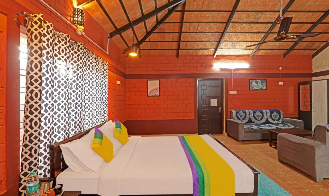 Hotel Allaranda Homestay Madikeri Exterior photo