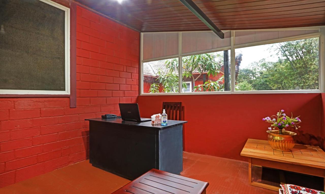 Hotel Allaranda Homestay Madikeri Exterior photo
