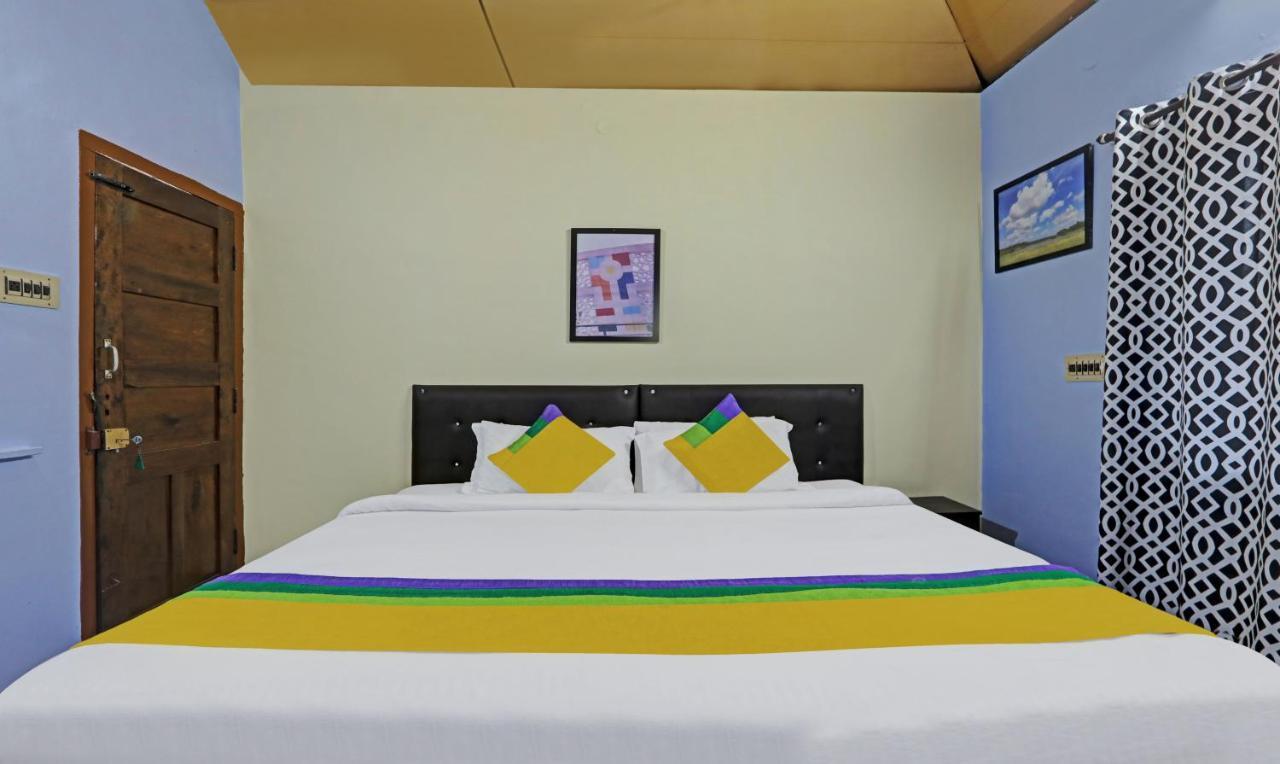 Hotel Allaranda Homestay Madikeri Exterior photo