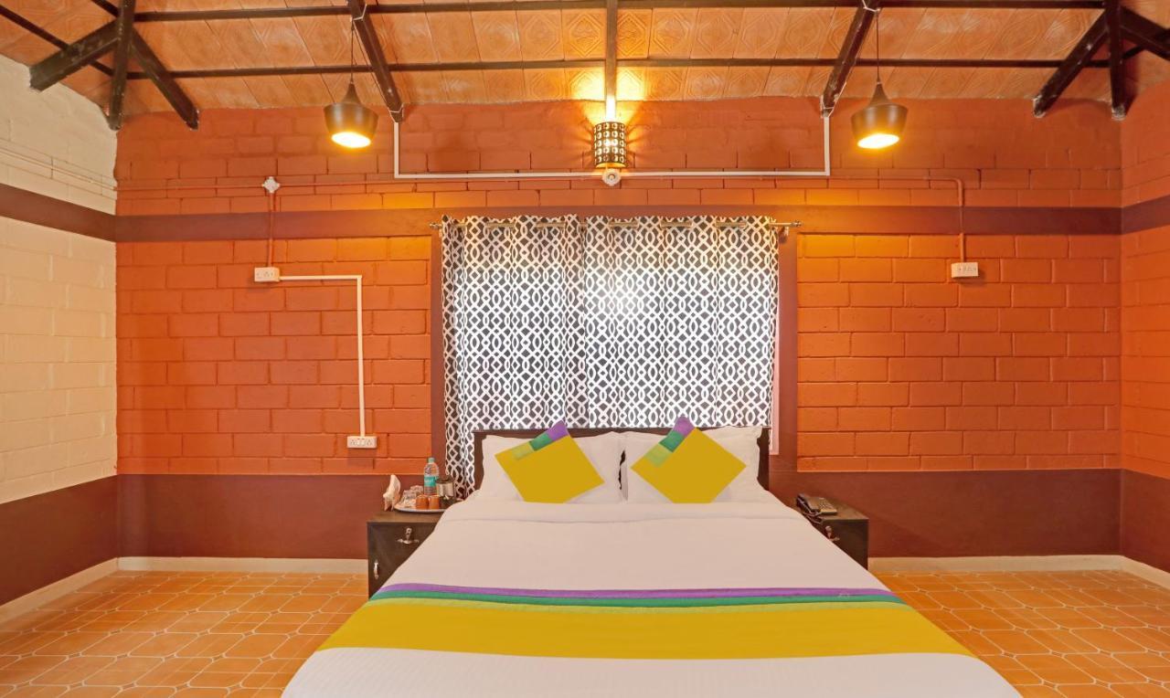 Hotel Allaranda Homestay Madikeri Exterior photo